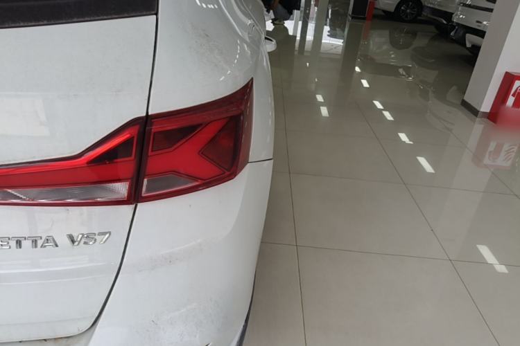 Used Jetta VS7 2023 280TSI Automatic Trend Edition Right Rear Taillight