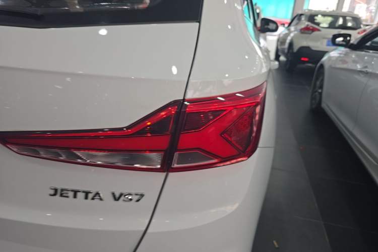Used Jetta VS7 2023 280TSI Automatic Trend Edition Right Rear Taillight