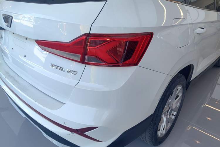Used Jetta VS7 2023 280TSI Automatic Trend Edition Right Rear Taillight