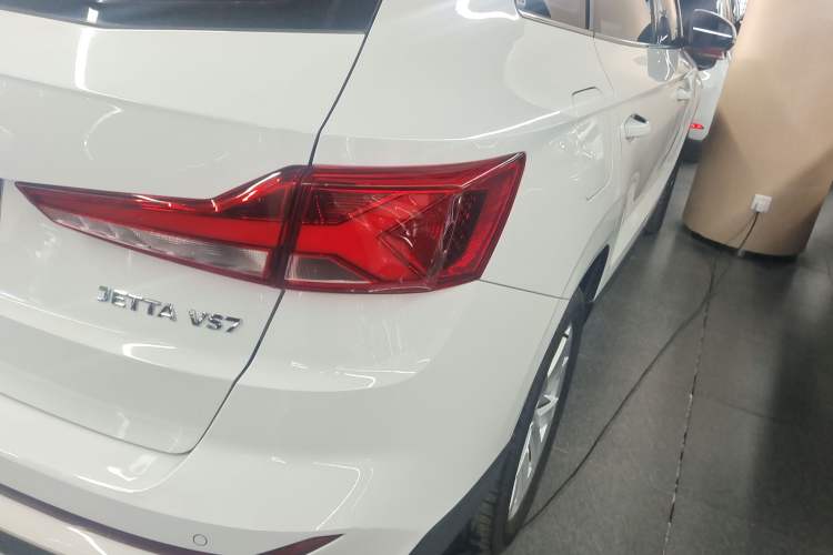 Used Jetta VS7 2023 280TSI Automatic Trend Edition Right Rear Taillight