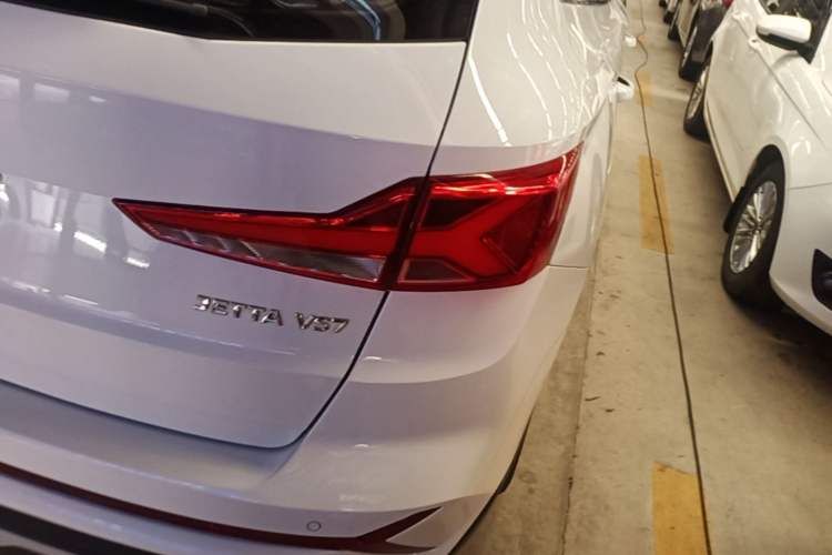 Used Jetta VS7 2023 280TSI Automatic Trend Edition Right Rear Taillight