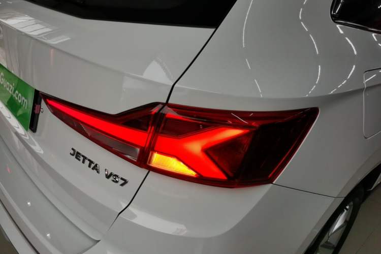 Used Jetta VS7 2023 280TSI Automatic Enjoyment Edition Right Rear Taillight