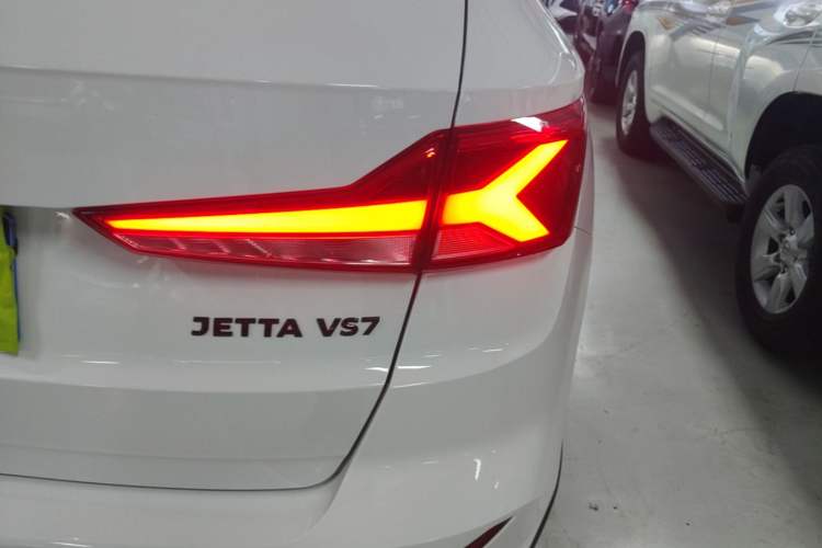 Used Jetta VS7 2023 280TSI Automatic High-Gloss Glory Edition Right Rear Taillight