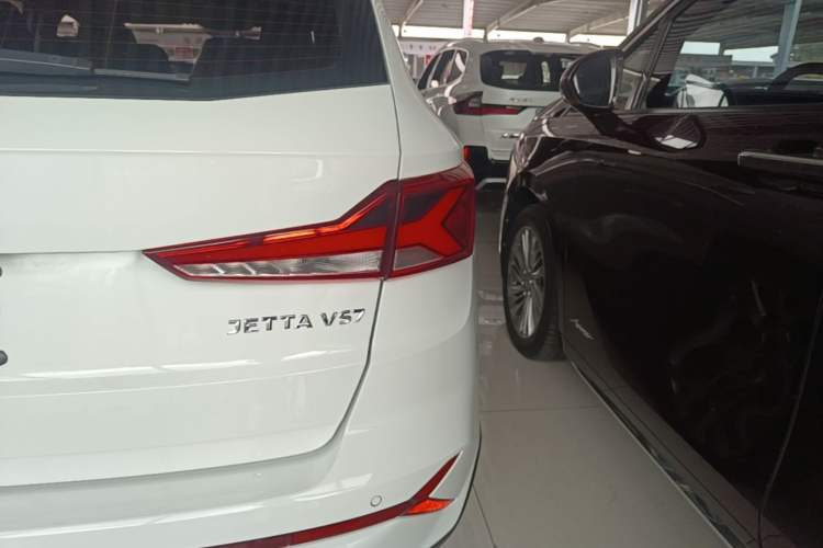 Used Jetta VS7 2023 280TSI Automatic Trend Edition Right Rear Taillight