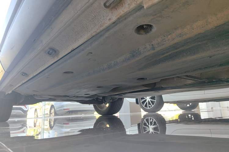 Used Jetta VS7 2023 280TSI Automatic Trend Edition Right Side Sill