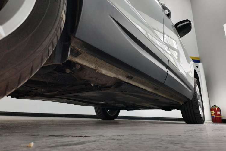 Used Jetta VS7 2023 280TSI Automatic Enjoyment Edition Right Side Sill
