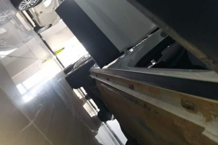 Used Jetta VS7 2023 280TSI Automatic Trend Edition Right Side Sill