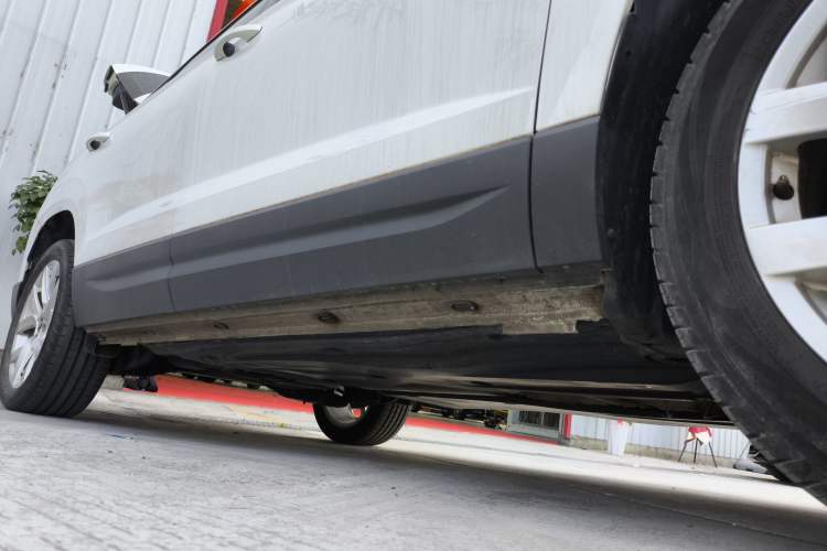 Used Jetta VS7 2023 280TSI Automatic Trend Edition Right Side Sill