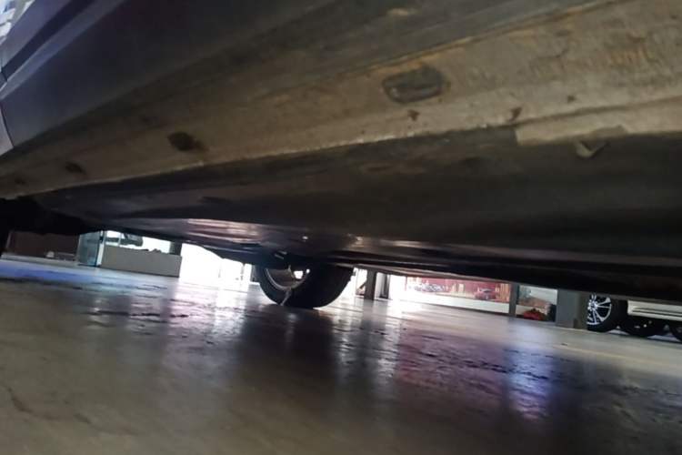 Used Jetta VS7 2023 280TSI Automatic Trend Edition Right Side Sill