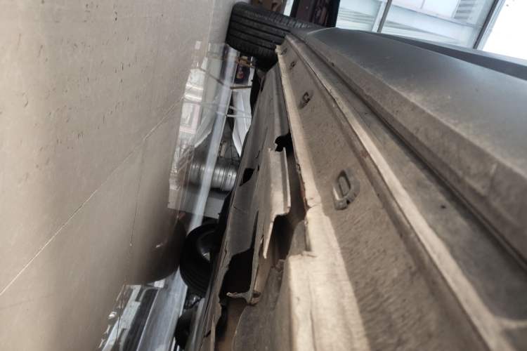 Used Jetta VS7 2023 280TSI Automatic Trend Edition Right Side Sill