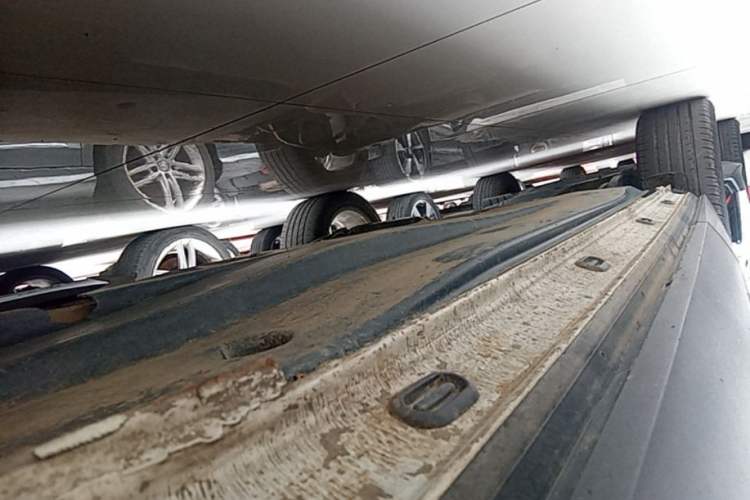 Used Jetta VS7 2023 280TSI Automatic Trend Edition Right Side Sill