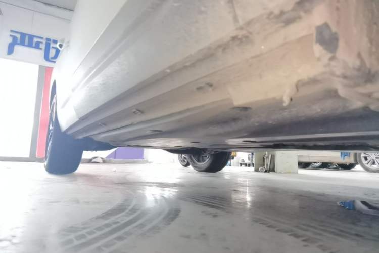 Used Jetta VS7 2023 280TSI Automatic High-Gloss Enjoyment Edition Right Side Sill