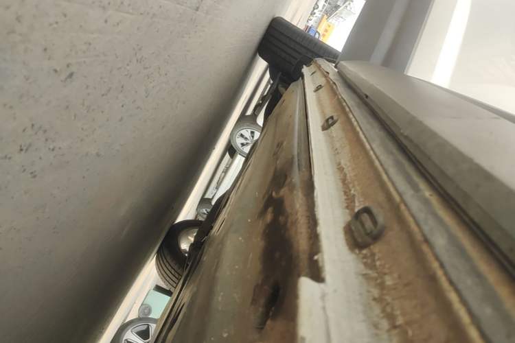 Used Jetta VS7 2023 280TSI Automatic Trend Edition Right Side Sill