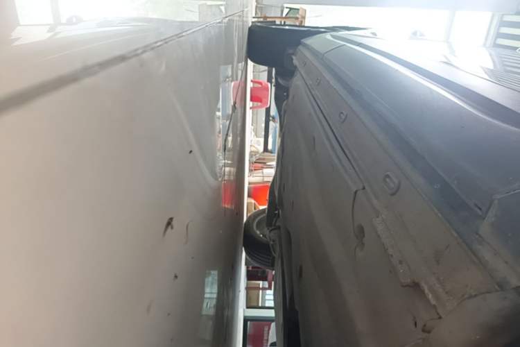 Used Jetta VS7 2023 280TSI Automatic Trend Edition Right Side Sill