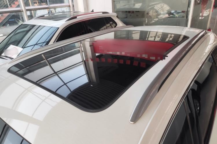 Used Jetta VS7 2023 280TSI Automatic Trend Edition Roof