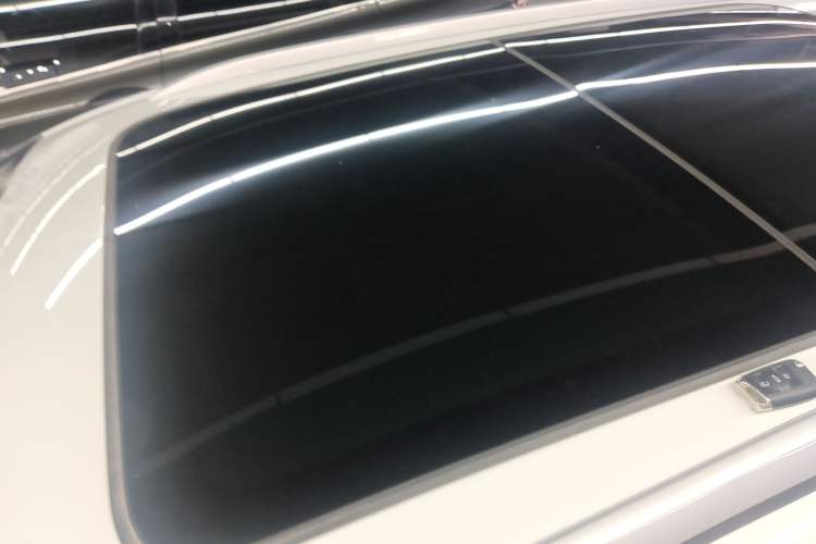 Used Jetta VS7 2023 280TSI Automatic Trend Edition Roof