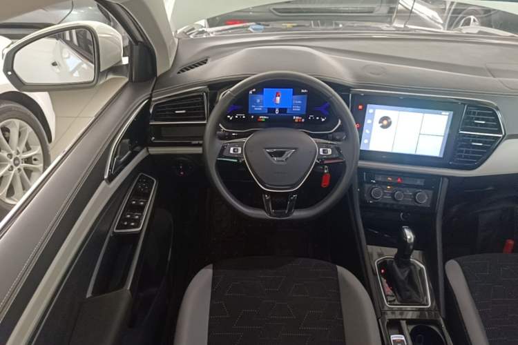 Used Jetta VS7 2023 280TSI Automatic Trend Edition Steering Wheel