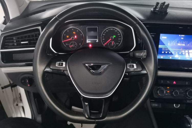 Used Jetta VS7 2023 280TSI Automatic Trend Edition Steering Wheel