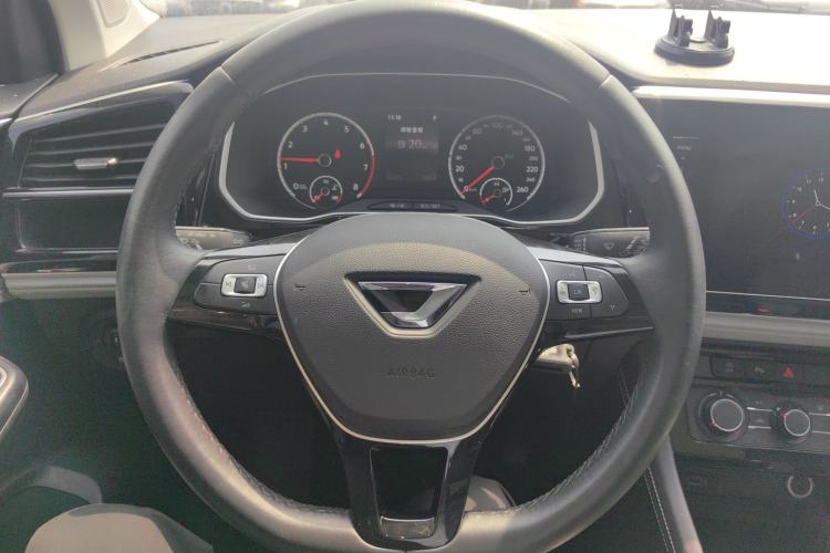 Used Jetta VS7 2023 280TSI Automatic Trend Edition Steering Wheel
