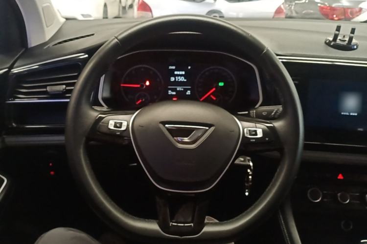 Used Jetta VS7 2023 280TSI Automatic Trend Edition Steering Wheel