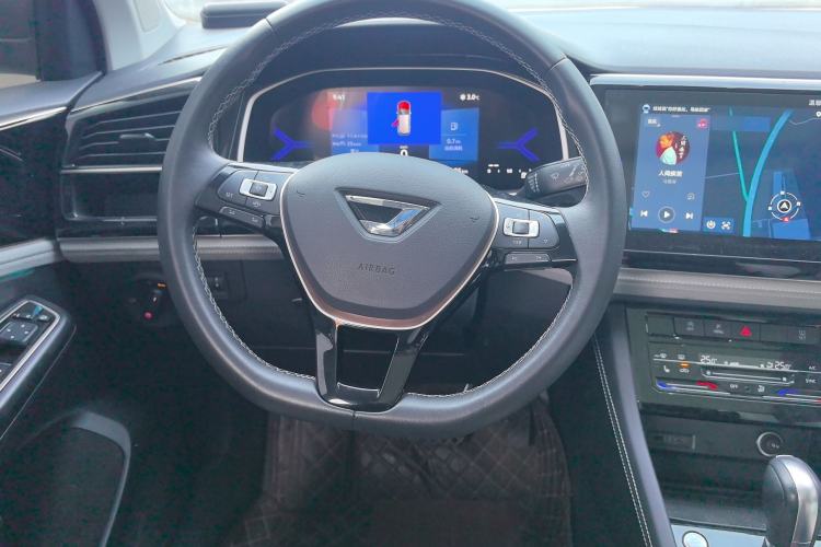Used Jetta VS7 2023 280TSI Automatic High-Gloss Glory Edition Steering Wheel
