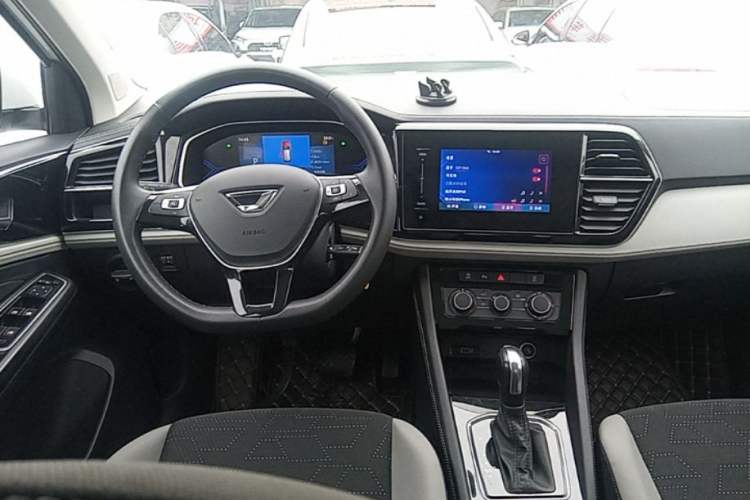 Used Jetta VS7 2023 280TSI Automatic Trend Edition Steering Wheel