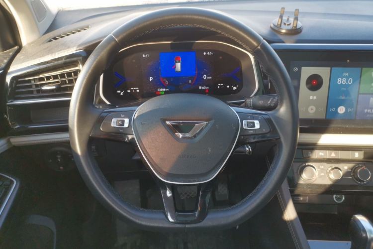 Used Jetta VS7 2023 280TSI Automatic Trend Edition Steering Wheel