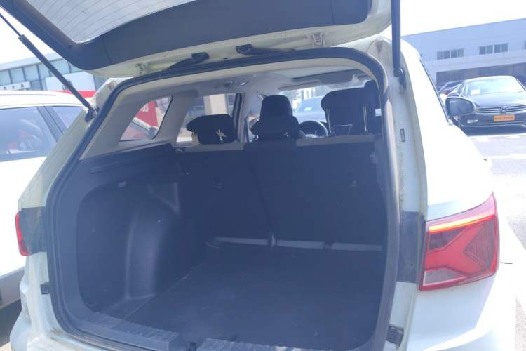 Used Jetta VS7 2023 280TSI Automatic Trend Edition Trunk