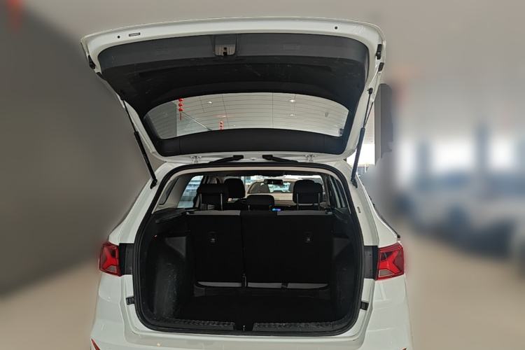 Used Jetta VS7 2023 280TSI Automatic Trend Edition Trunk