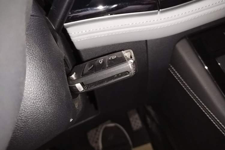Used Jetta VS7 2023 280TSI Automatic Trend Edition Vehicle Key
