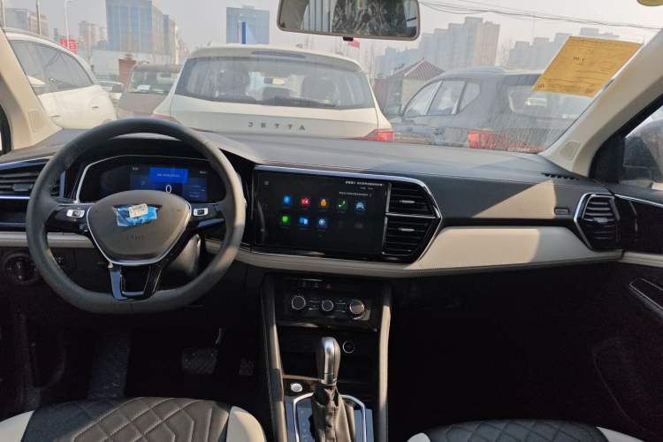 Used Jetta VS7 2024 Kaili Jiangshan 280TSI Automatic Glory Edition Center Console
