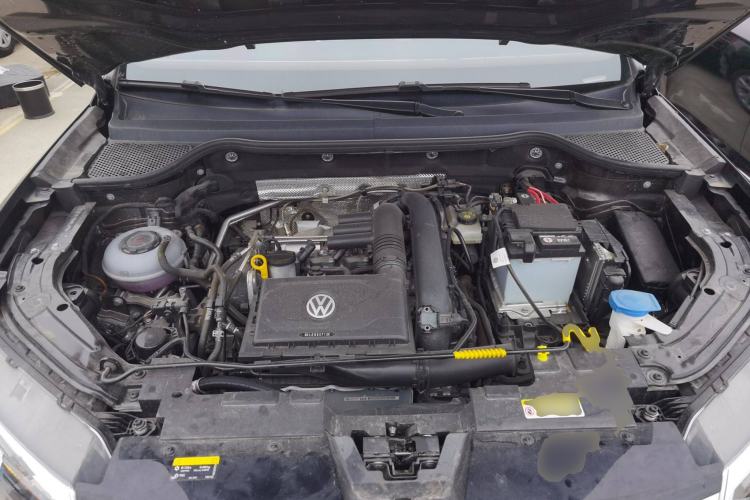 Used Jetta VS7 2024 280TSI Automatic Glory Edition Engine Bay