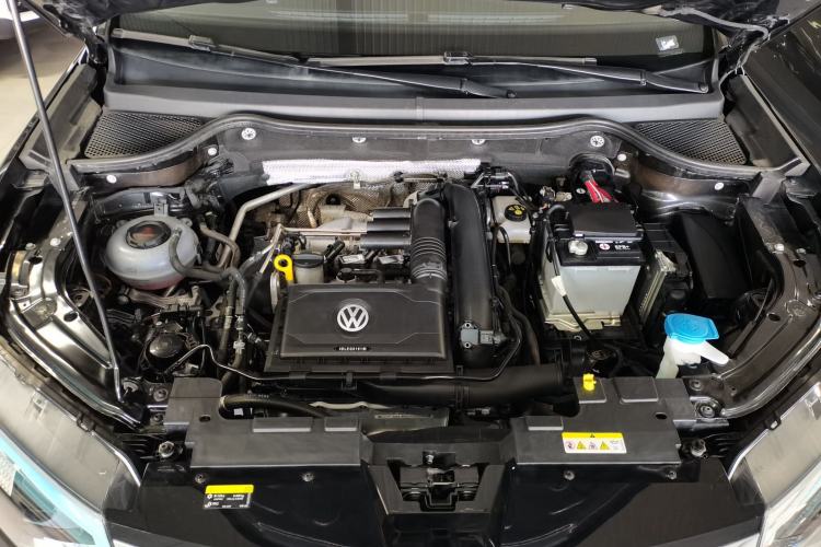 Used Jetta VS7 2024 280TSI Automatic Glory Edition Engine Bay