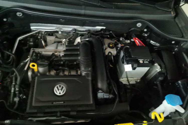 Used Jetta VS7 2024 280TSI Automatic Glory Edition Engine Bay