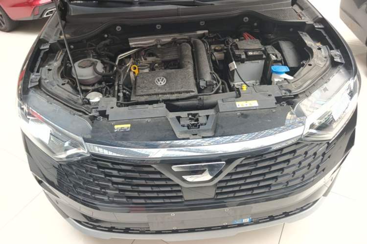 Used Jetta VS7 2024 280TSI Automatic Enjoyment Edition Engine Bay