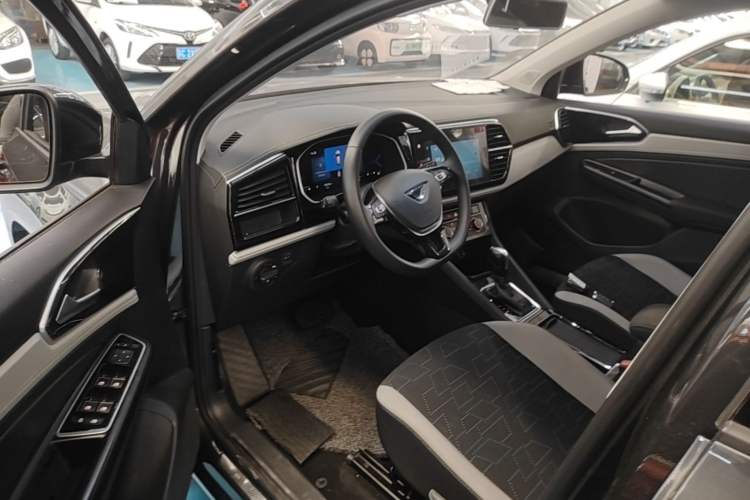 Used Jetta VS7 2024 280TSI Automatic Enjoyment Edition Left Front Seat