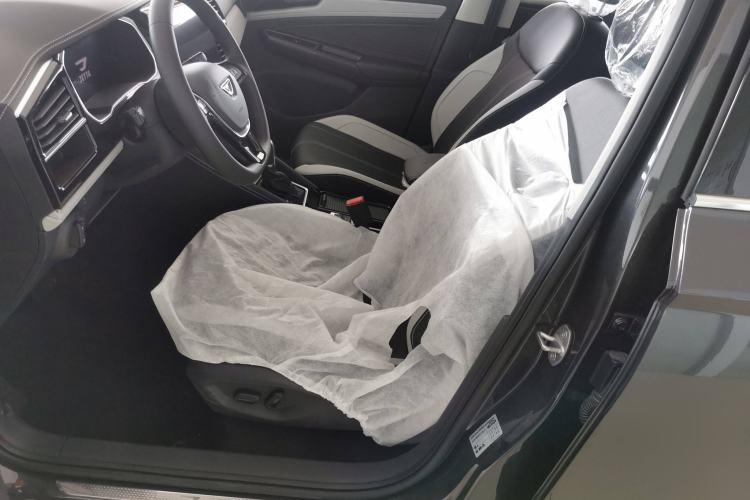 Used Jetta VS7 2024 280TSI Automatic Glory Edition Left Front Seat