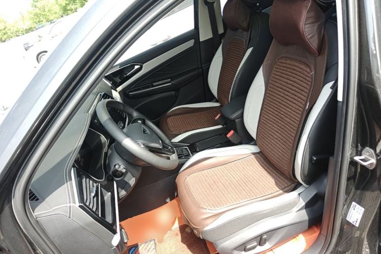 Used Jetta VS7 2024 280TSI Automatic Glory Edition Left Front Seat