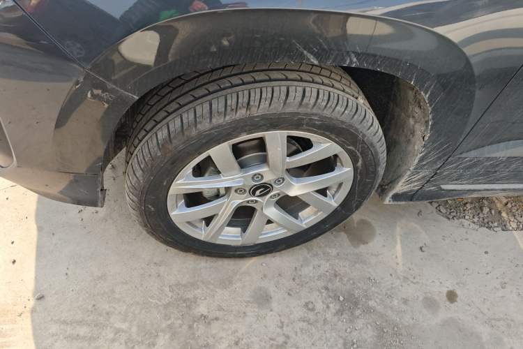 Used Jetta VS7 2024 280TSI Automatic Enjoyment Edition Left Front Wheel Hub