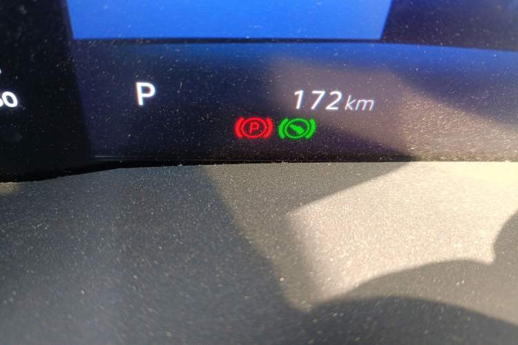 Used Jetta VS7 2024 280TSI Automatic Glory Edition Odometer Close Up