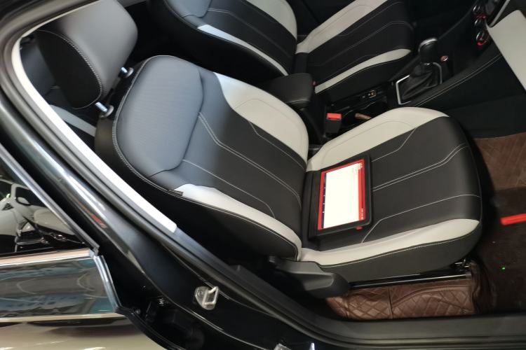 Used Jetta VS7 2024 280TSI Automatic Glory Edition Right Front Seat