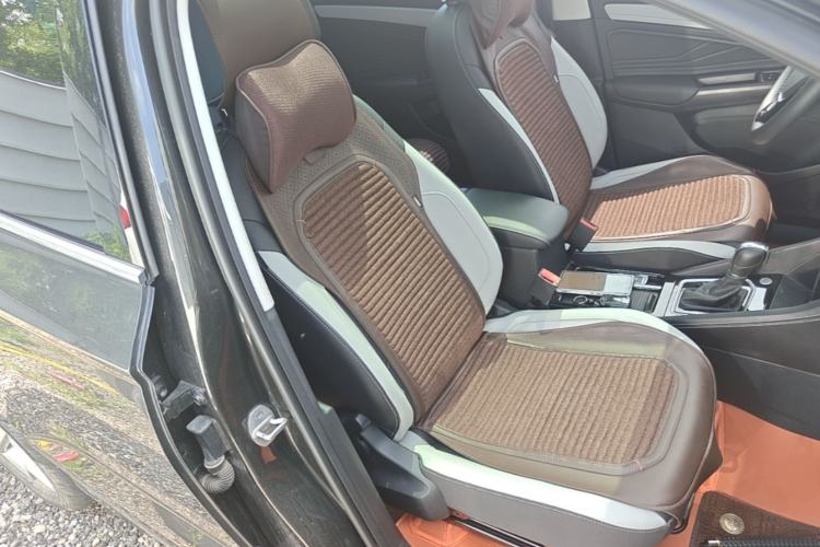 Used Jetta VS7 2024 280TSI Automatic Glory Edition Right Front Seat