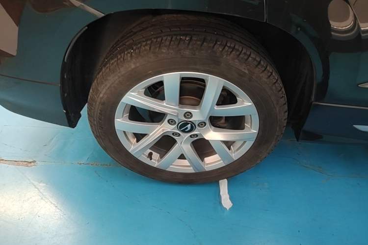 Used Jetta VS7 2024 280TSI Automatic Enjoyment Edition Right Rear Wheel Hub