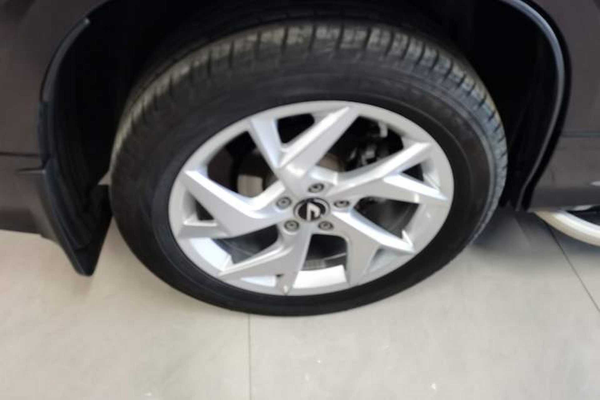 Used Jetta VS7 2024 280TSI Automatic Glory Edition Right Rear Wheel Hub