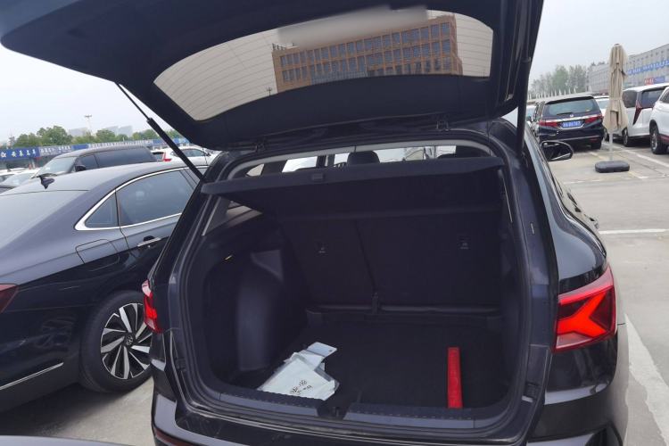 Used Jetta VS7 2024 280TSI Automatic Glory Edition Trunk
