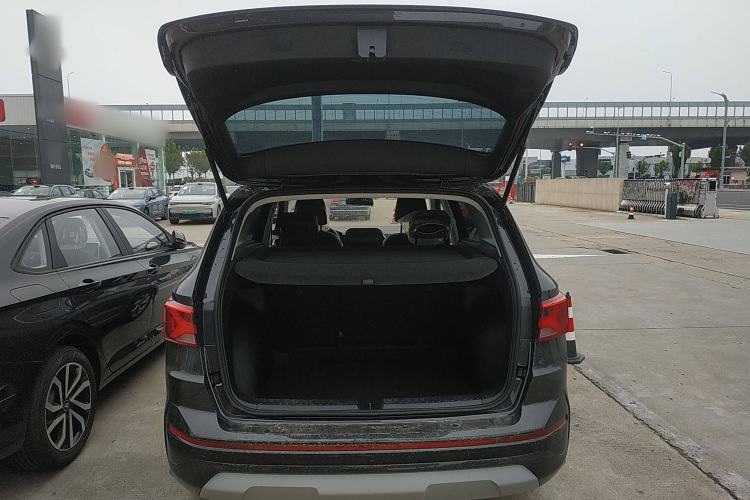 Used Jetta VS7 2024 280TSI Automatic Glory Edition Trunk