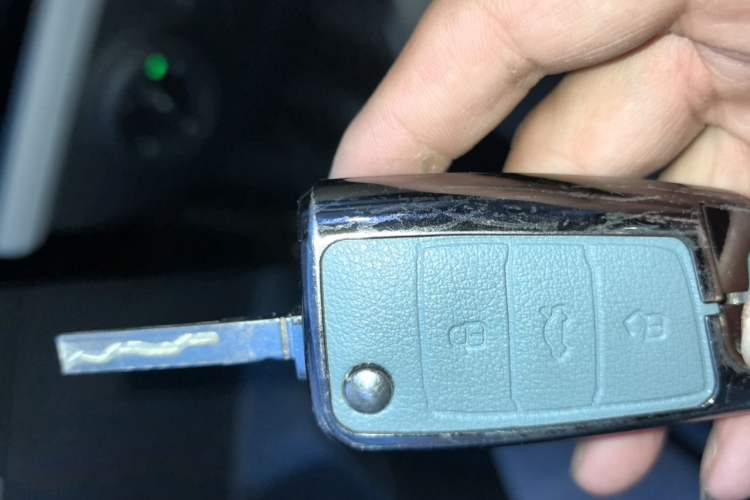 Used Jetta VS7 2024 280TSI Automatic Pioneer Edition Vehicle Key