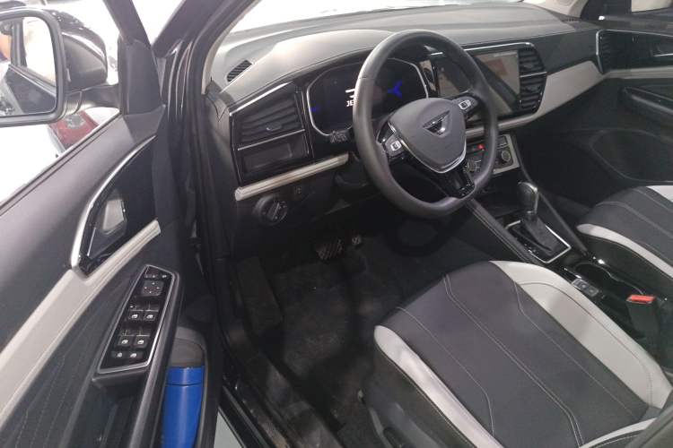 Used Jetta VS7 2024 280TSI Automatic Glory Edition Driver Seat