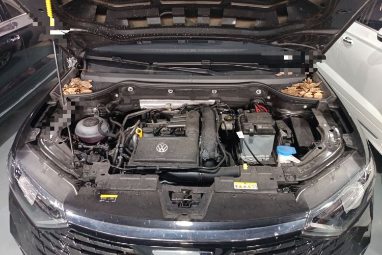 Used Jetta VS7 2024 280TSI Automatic Glory Edition Engine Bay
