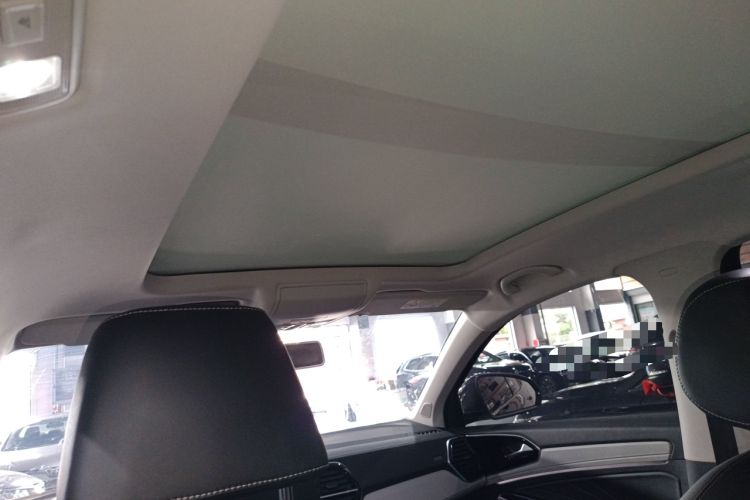 Used Jetta VS7 2024 280TSI Automatic Glory Edition Headliner